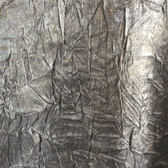 Erena Shiny Crinkled Blouse - Picture 4 of 4